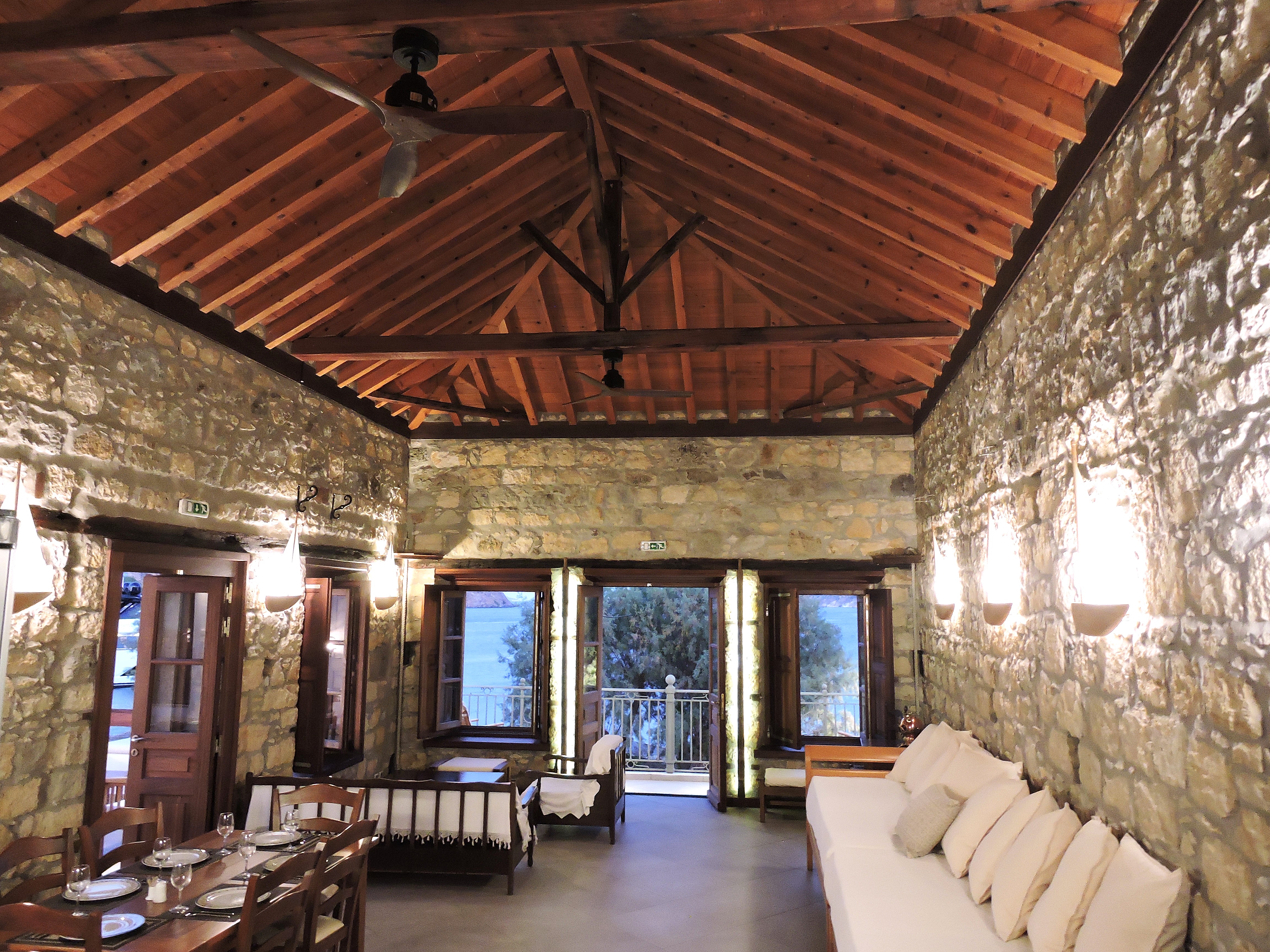 Panoramic living room